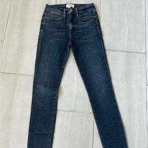Frame Le High Skinny